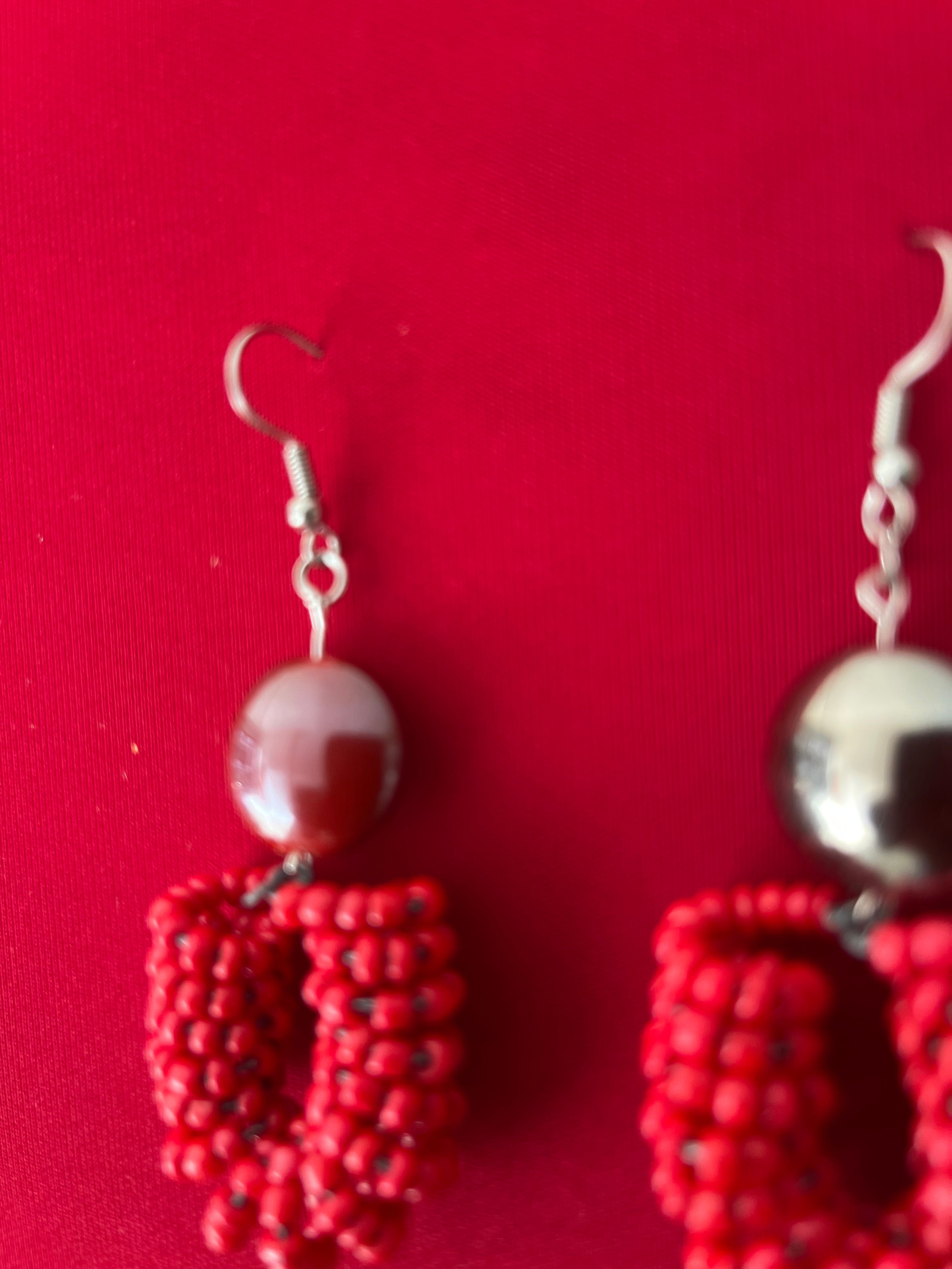 Spiral Bead Earrings (red) with Round Flat Accent - R170.00