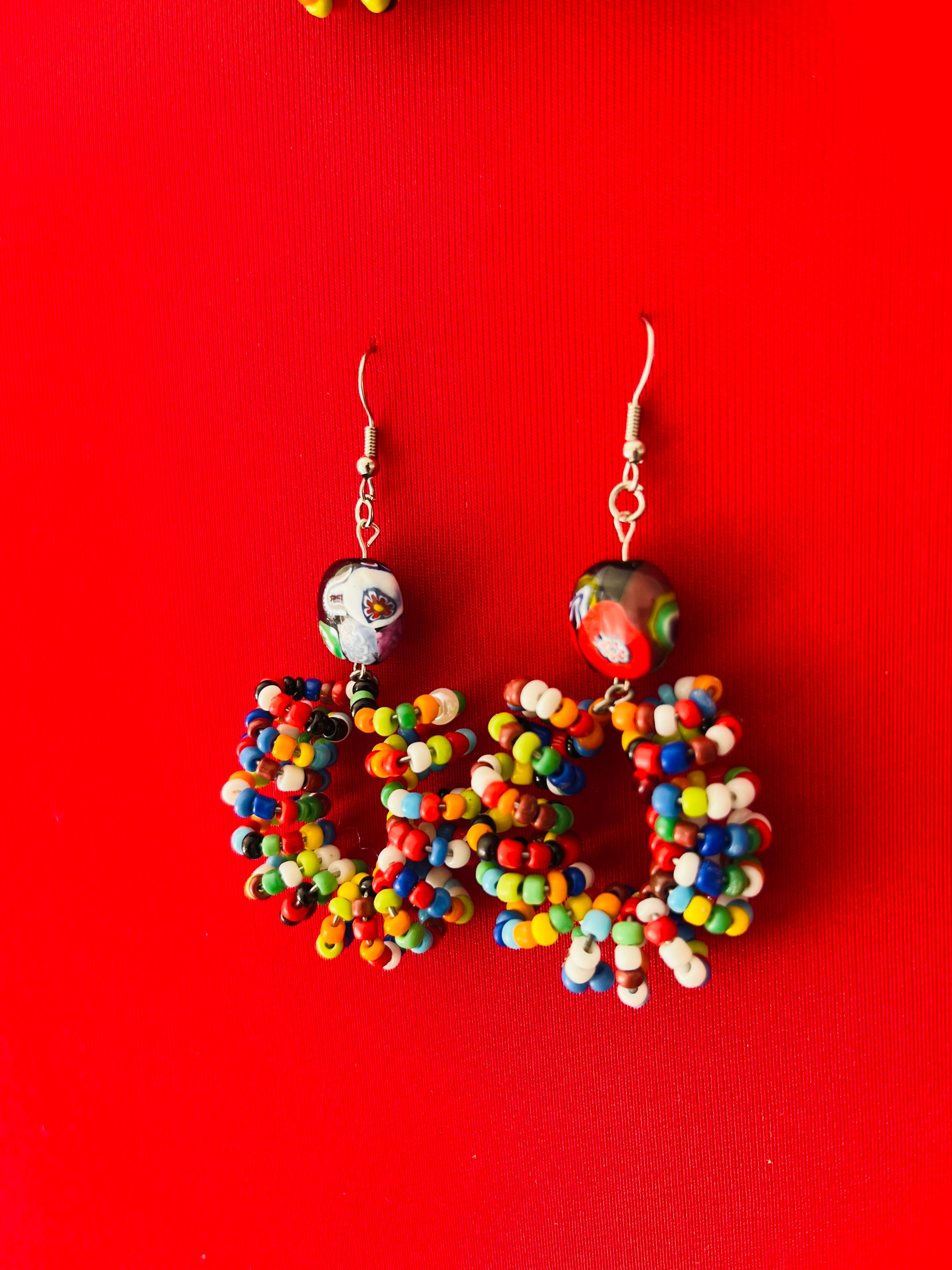 Spiral Beads (Mixed colours) with Handmade Glass Bead Accent - R190.00